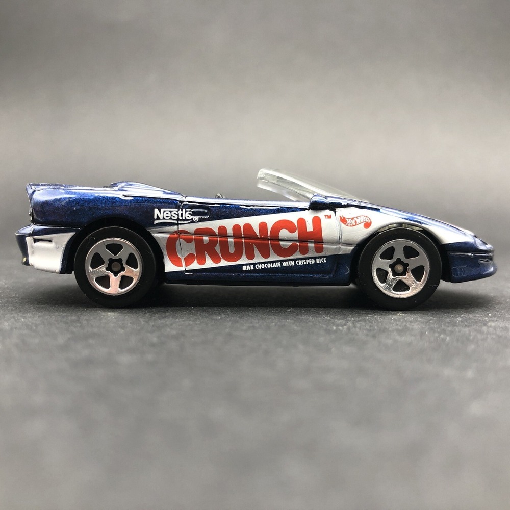 Hot Wheels Nestle Crunch 95 1995 Chevy Chevrolet Camaro Convertible Diecast 1/64